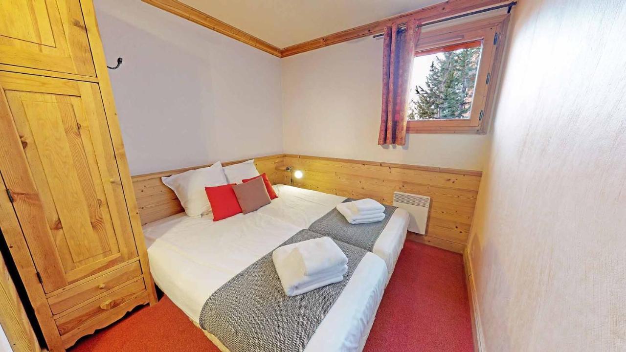 Charming With View On Mont Blanc Chalet