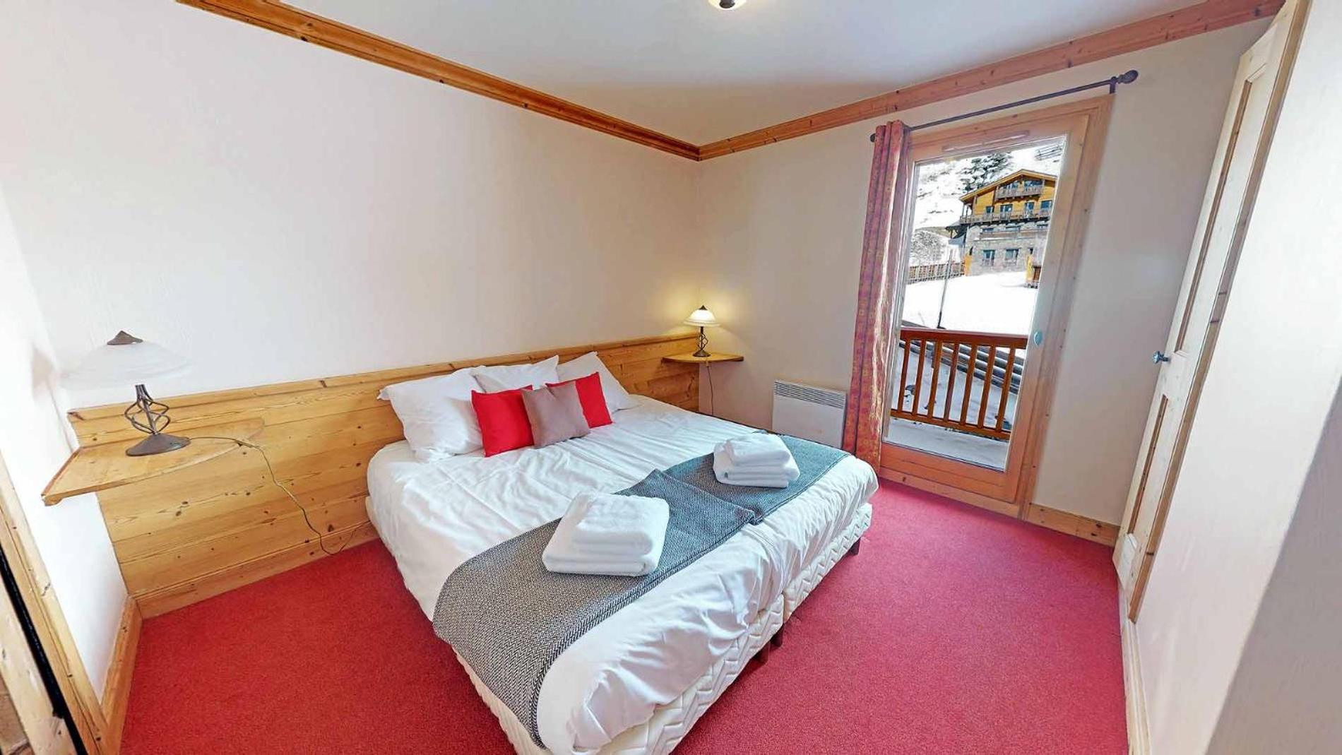 Charming With View On Mont Blanc Chalet *