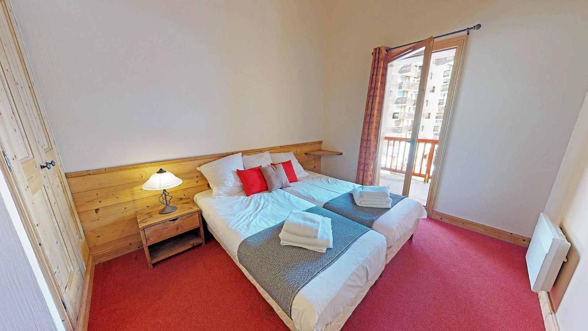 Charming With View On Mont Blanc * Peisey-Nancroix