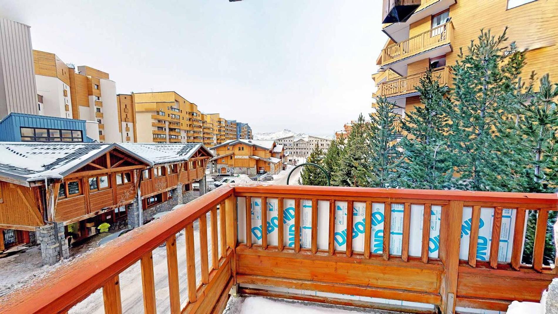 Charming With View On Mont Blanc Chalet